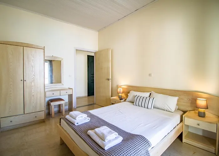 Sunrose Beach Aparthotel