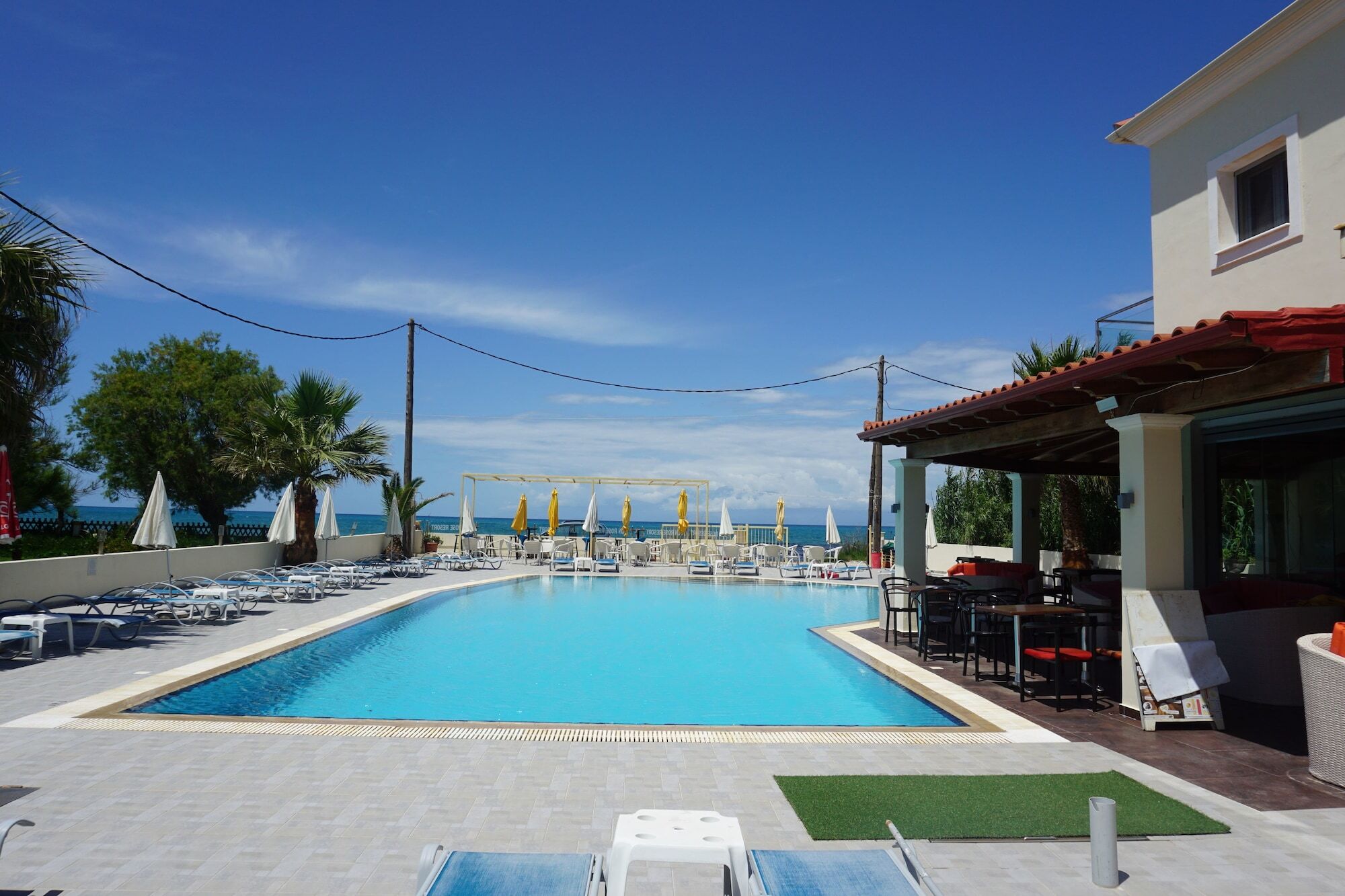 Hotel apartamentowy Sunrose 3*